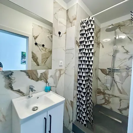 Jungle Studio New Prywatna Lazienka Apartment