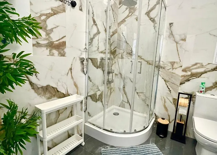 Jungle Prywatna Lazienka *