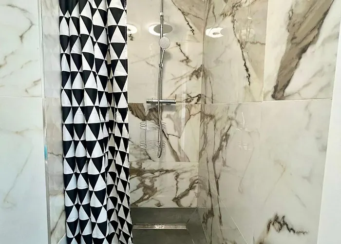 Jungle Prywatna Lazienka Lejlighed